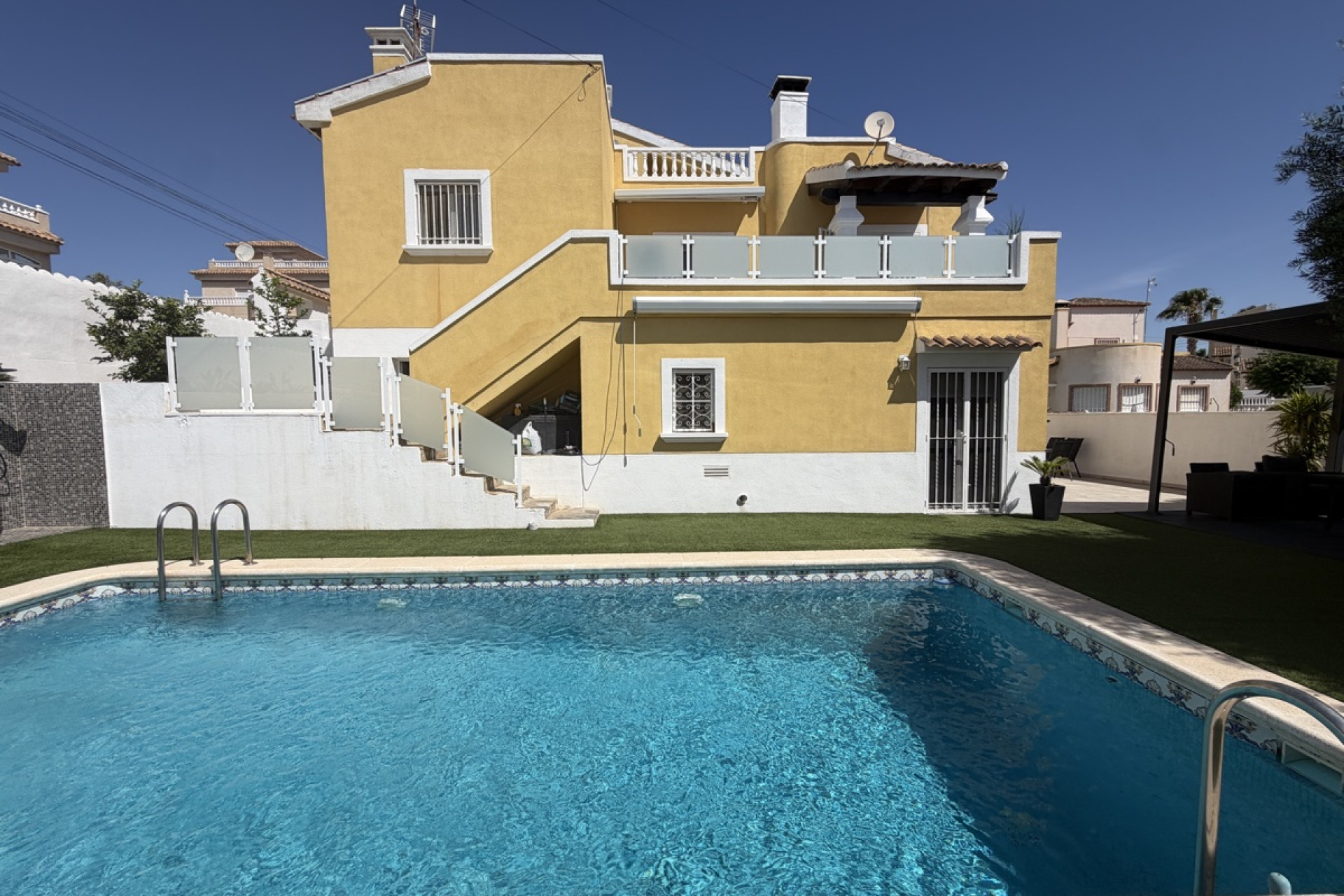 Reventa - Detached Villa - Orihuela Costa - Villamartin