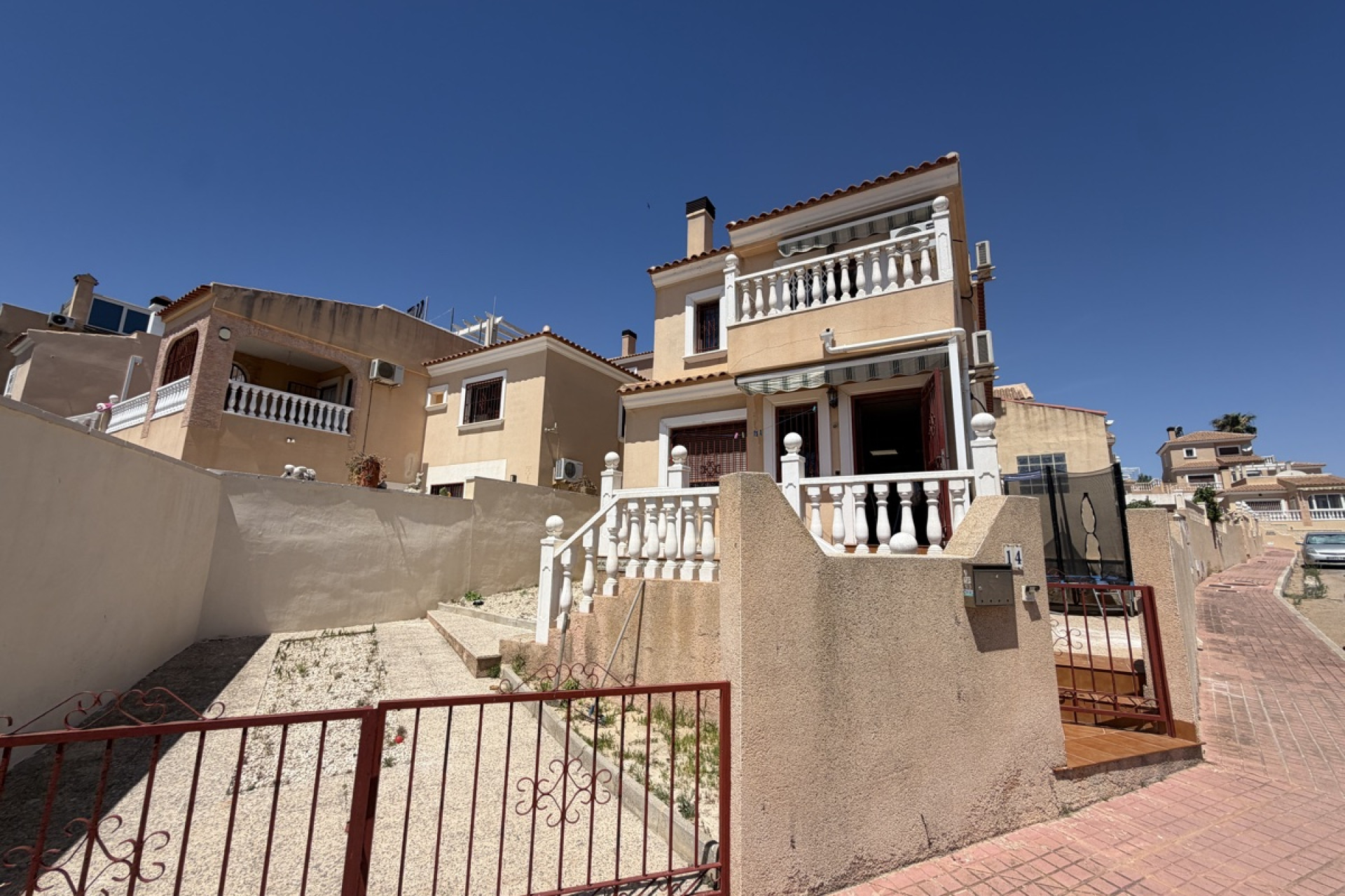 Reventa - Detached Villa - Orihuela Costa - Villamartin