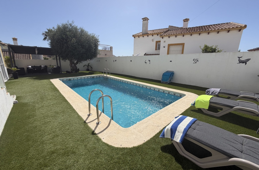 Reventa - Detached Villa - Orihuela Costa - Villamartin