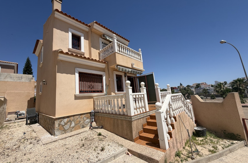 Reventa - Detached Villa - Orihuela Costa - Villamartin