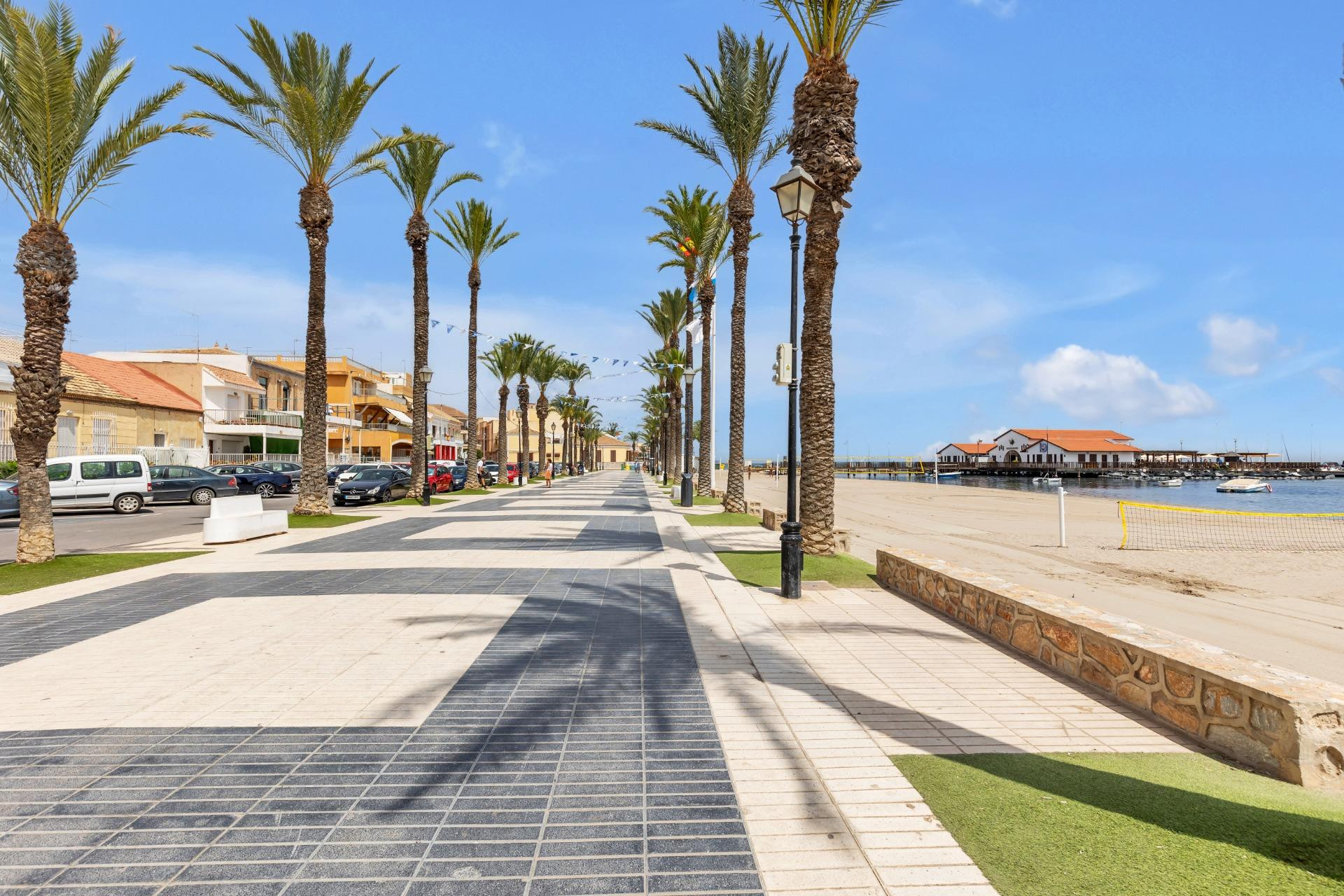 Reventa - Duplex - Los Alcázares - Centro