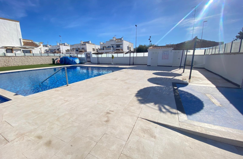 Reventa - Duplex - Torrevieja - Carrefour