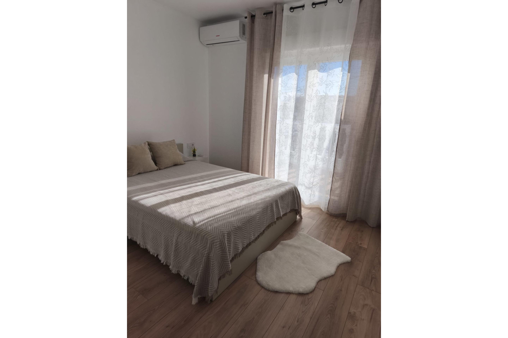 Reventa - Duplex - Torrevieja - Playa de los locos
