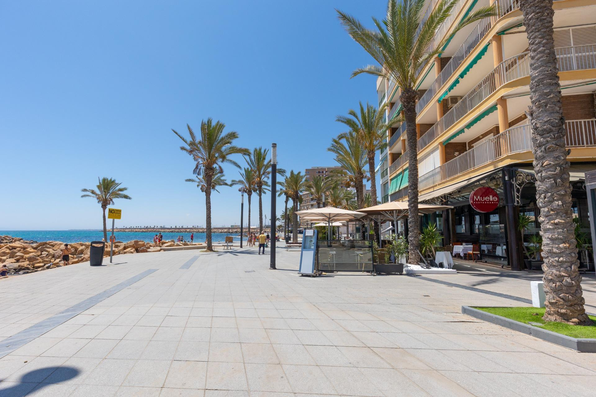 Reventa - Flat - Torrevieja - Paseo maritimo