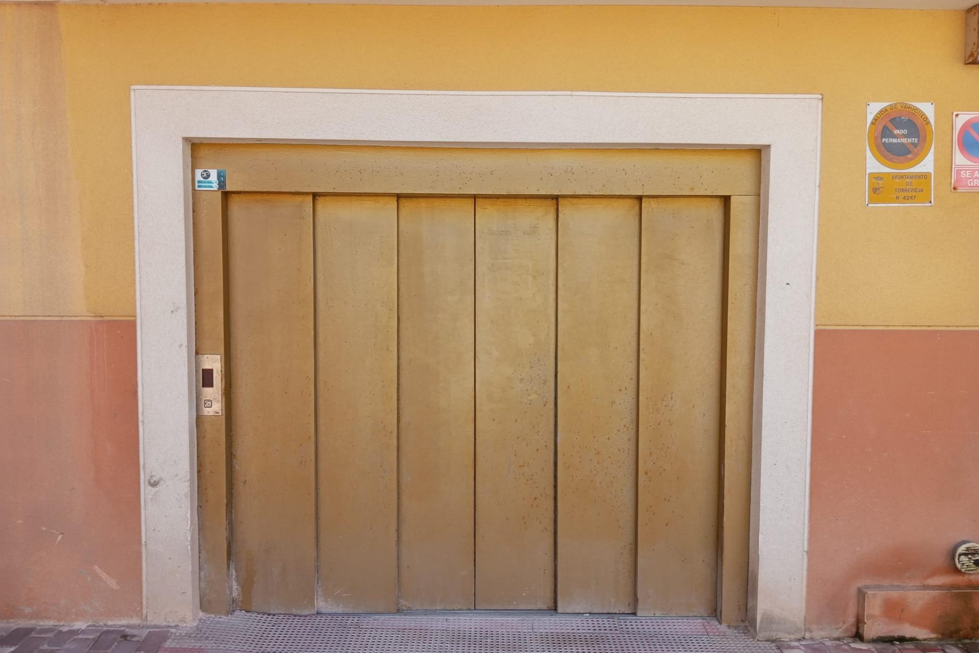 Reventa - Garaje - Torrevieja - La Mata