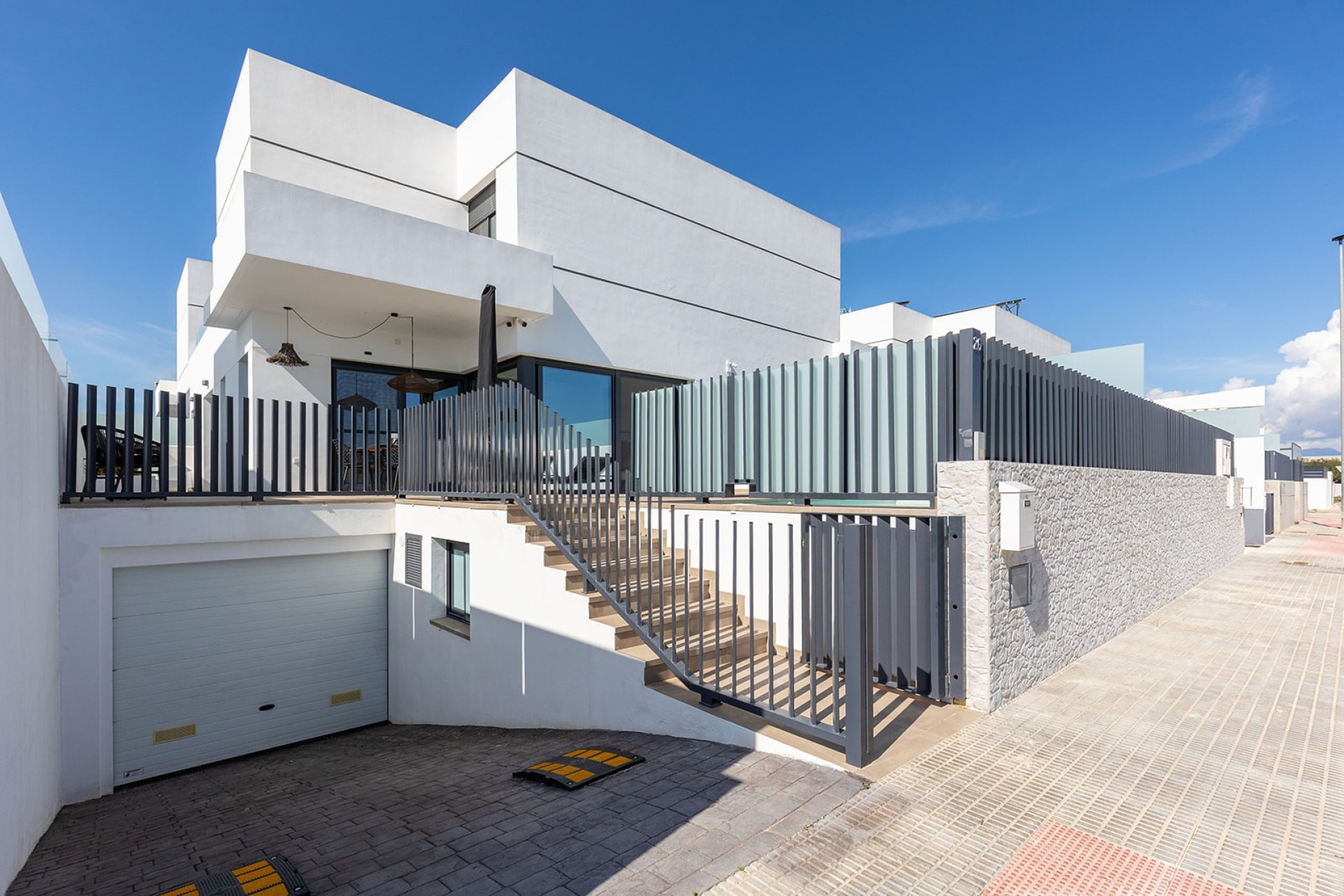 Reventa - House - Dolores