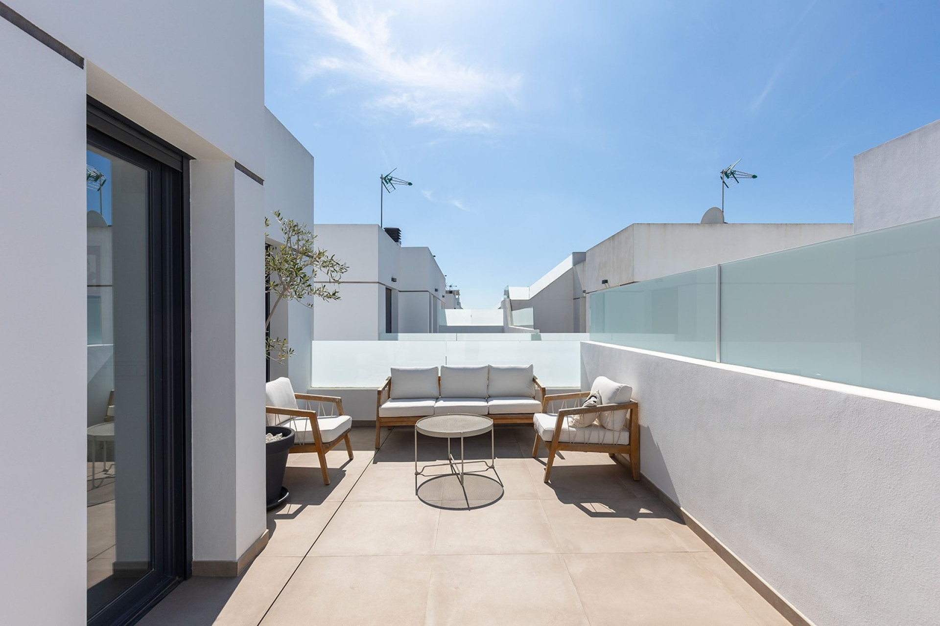 Reventa - House - Dolores