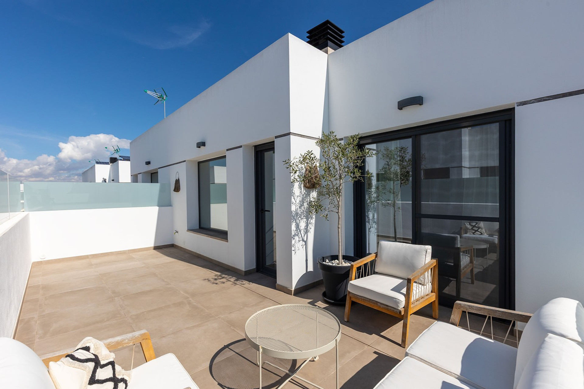 Reventa - House - Dolores