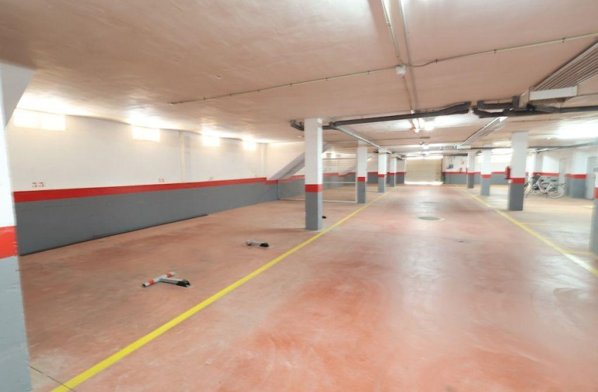 Reventa - Parking - Orihuela Costa - Campoamor