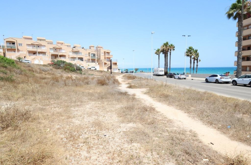 Reventa - Plot - Torrevieja - Cabo cervera