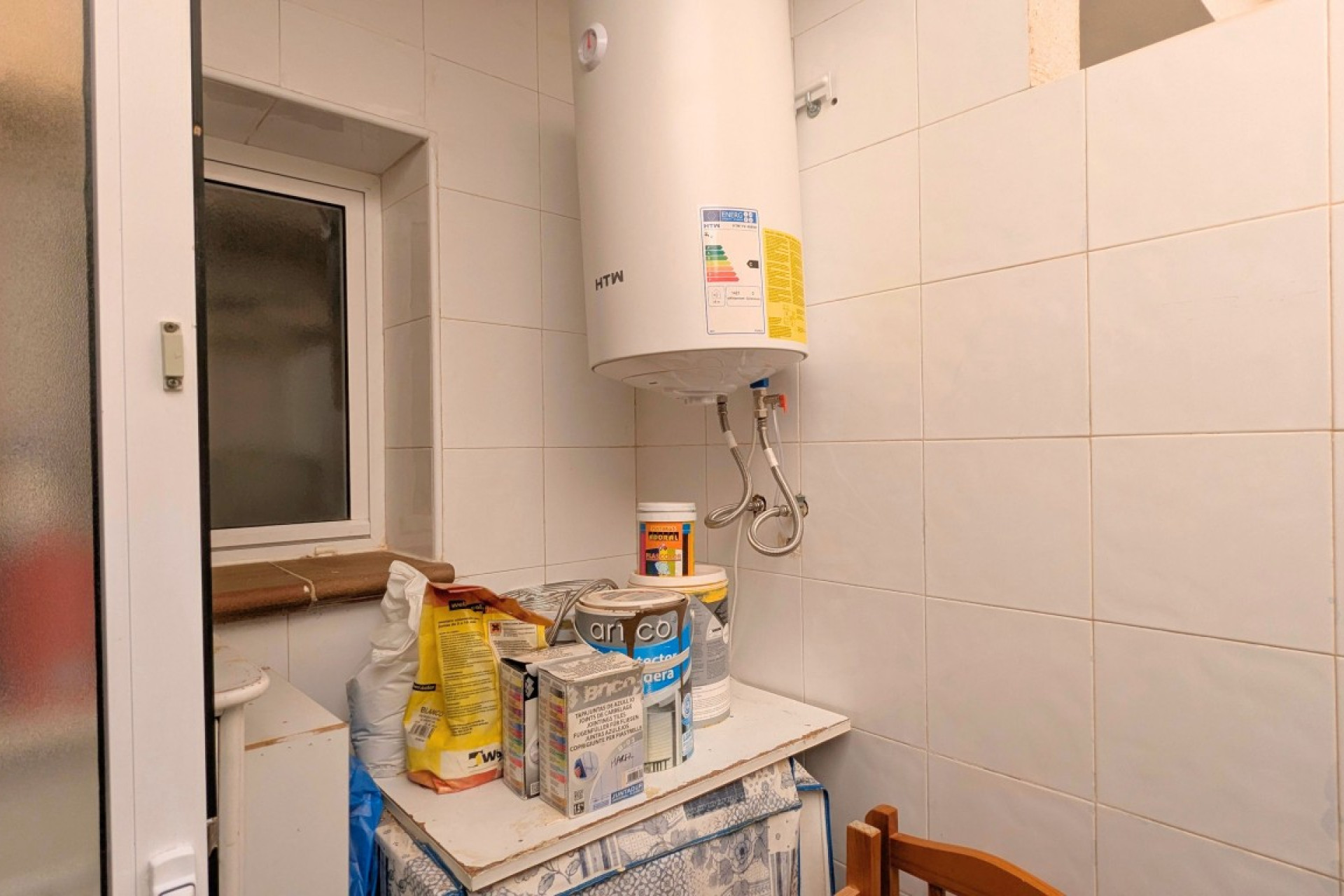 Reventa - Quad House - Lo Crispin