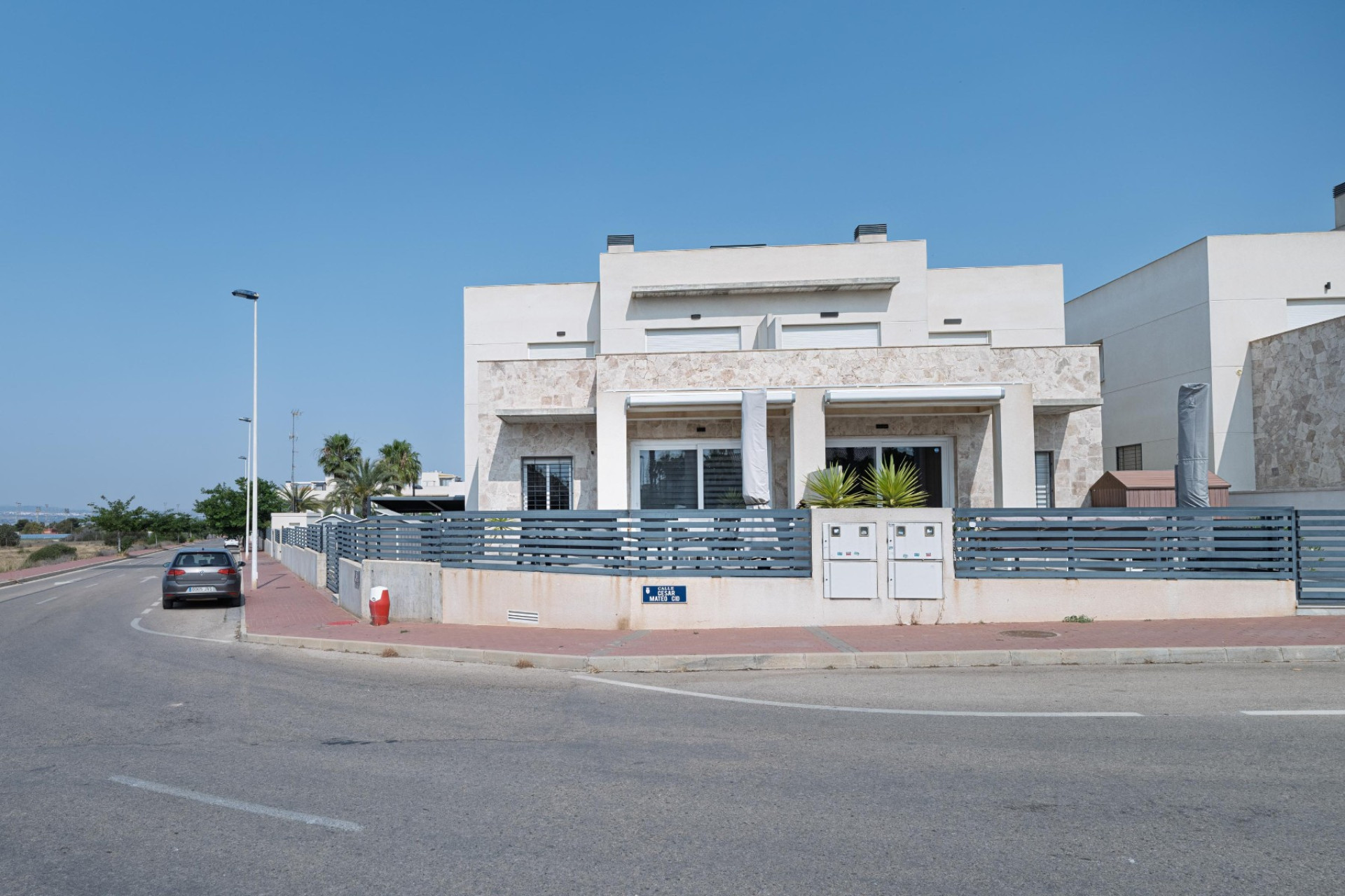 Reventa - Quad House - Torrevieja - Aguas Nuevas