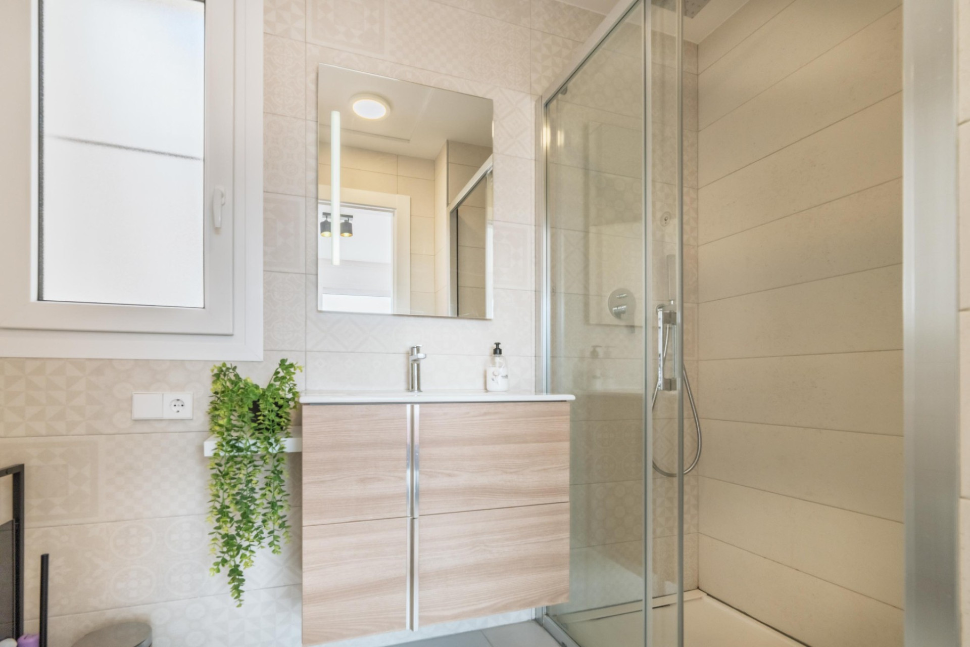 Reventa - Quad House - Torrevieja - Aguas Nuevas