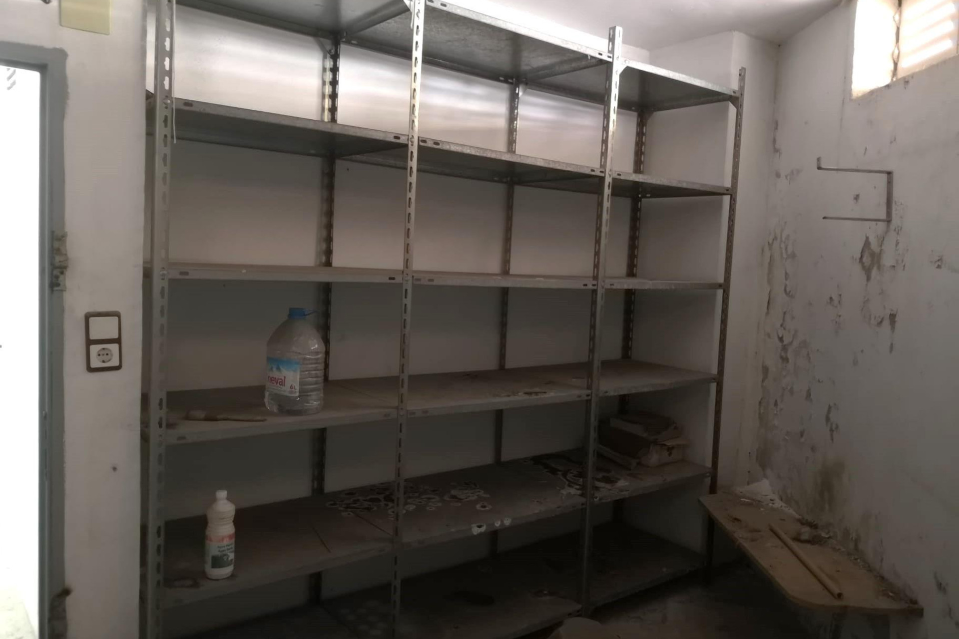 Reventa - Storeroom - Torrevieja - Estacion de autobuses