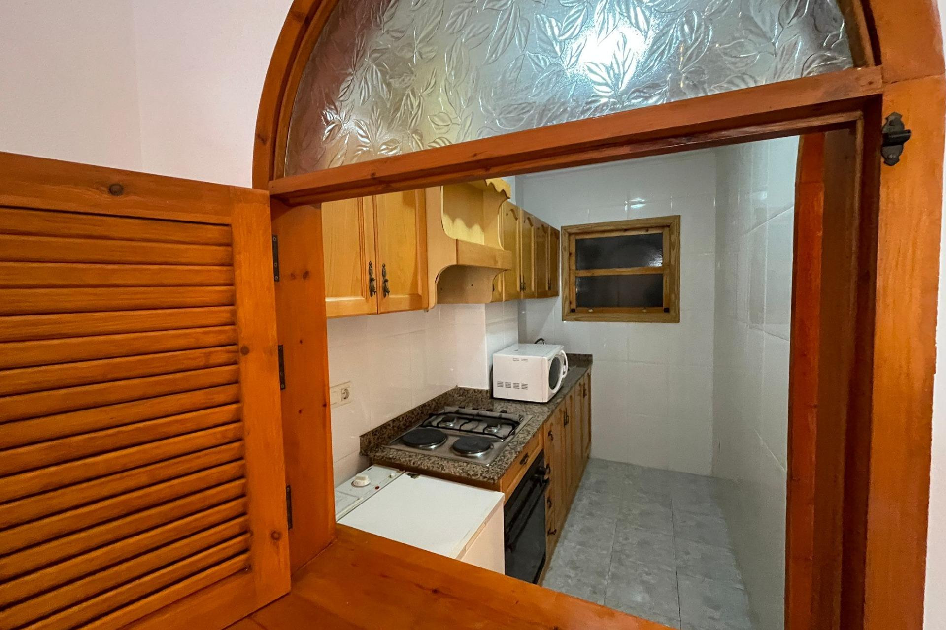 Reventa - Studio - Torrevieja - Estacion de autobuses