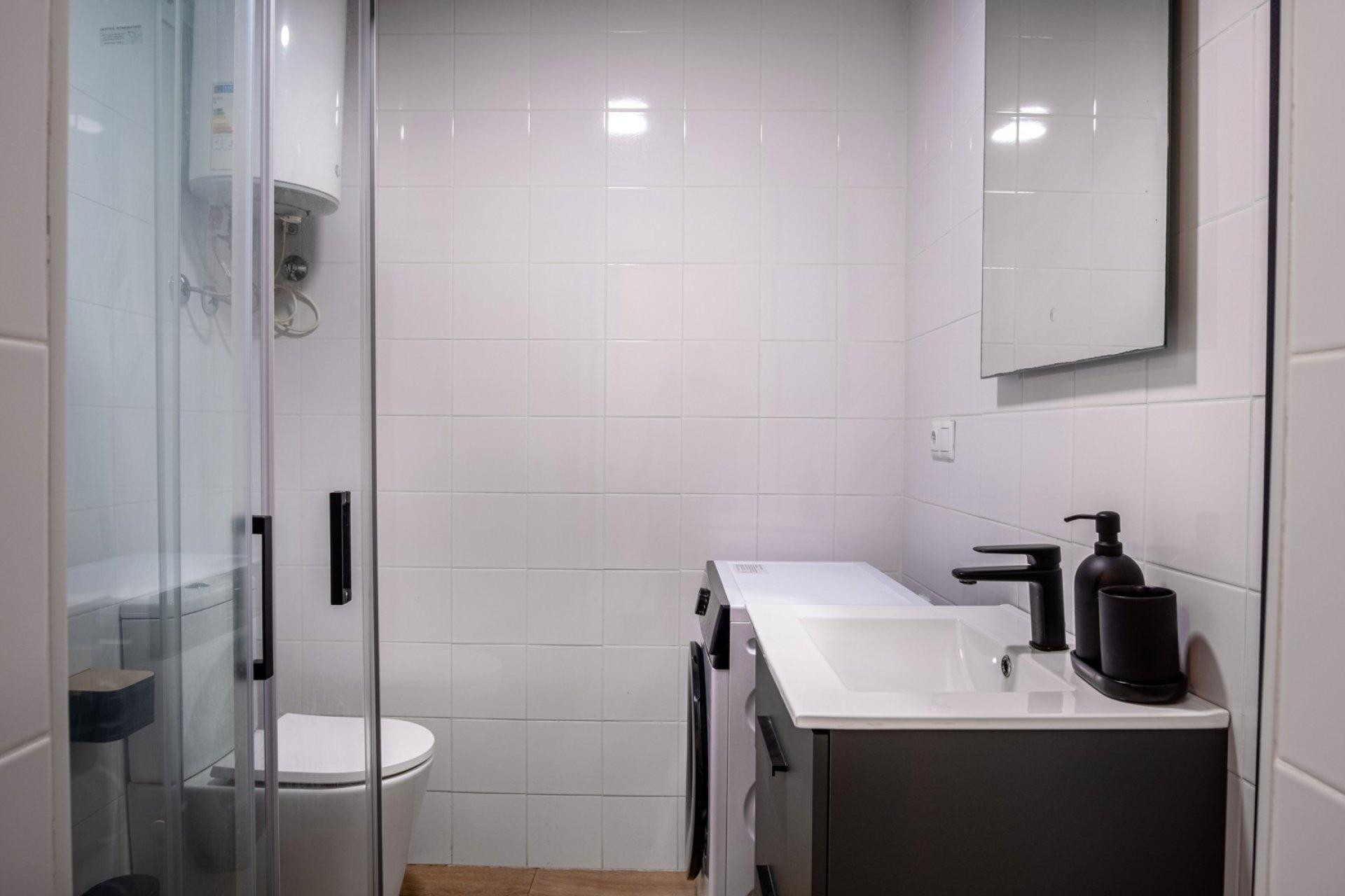 Reventa - Studio - Torrevieja - Estacion de autobuses