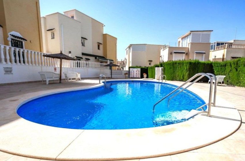 Reventa - Terraced house - Orihuela Costa - La Florida