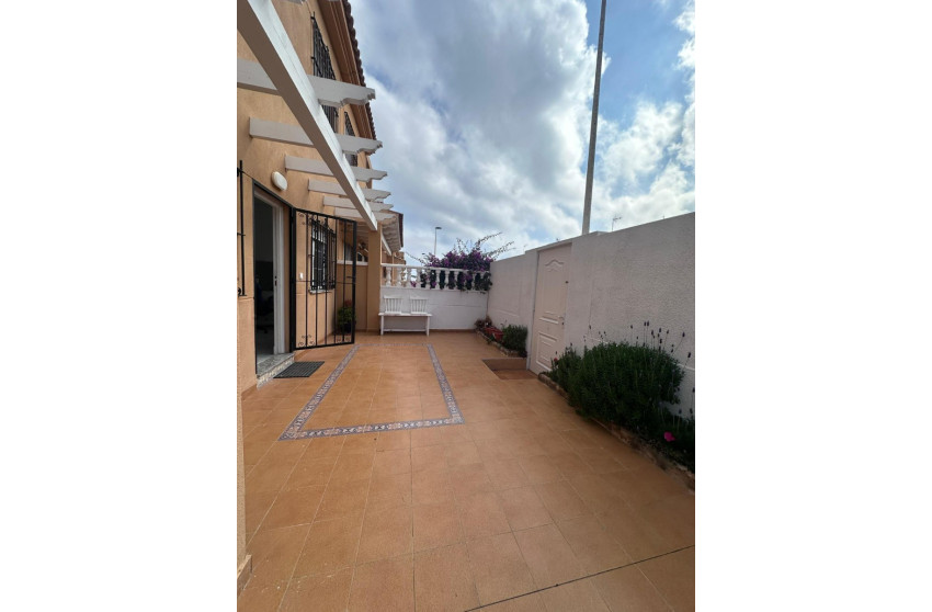 Reventa - Town house - Torrevieja - Los Frutales