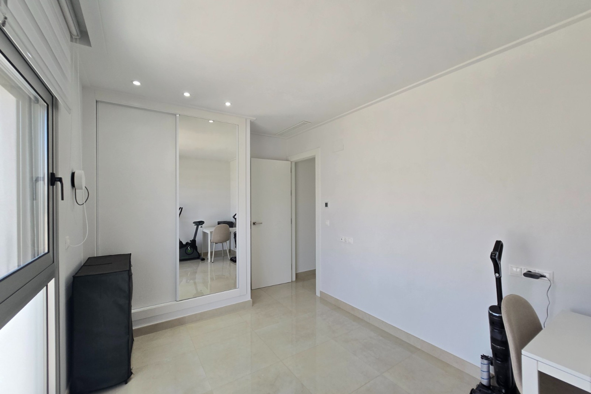 Reventa - Villa * - Ciudad Quesada * - Doña Pepa *