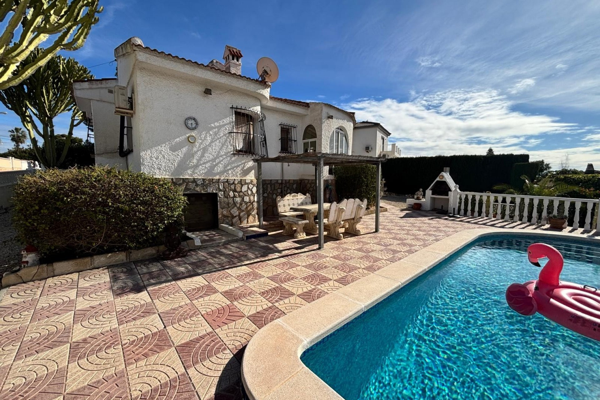 Reventa - Villa / Detached - Ciudad Quesada - CENTRO