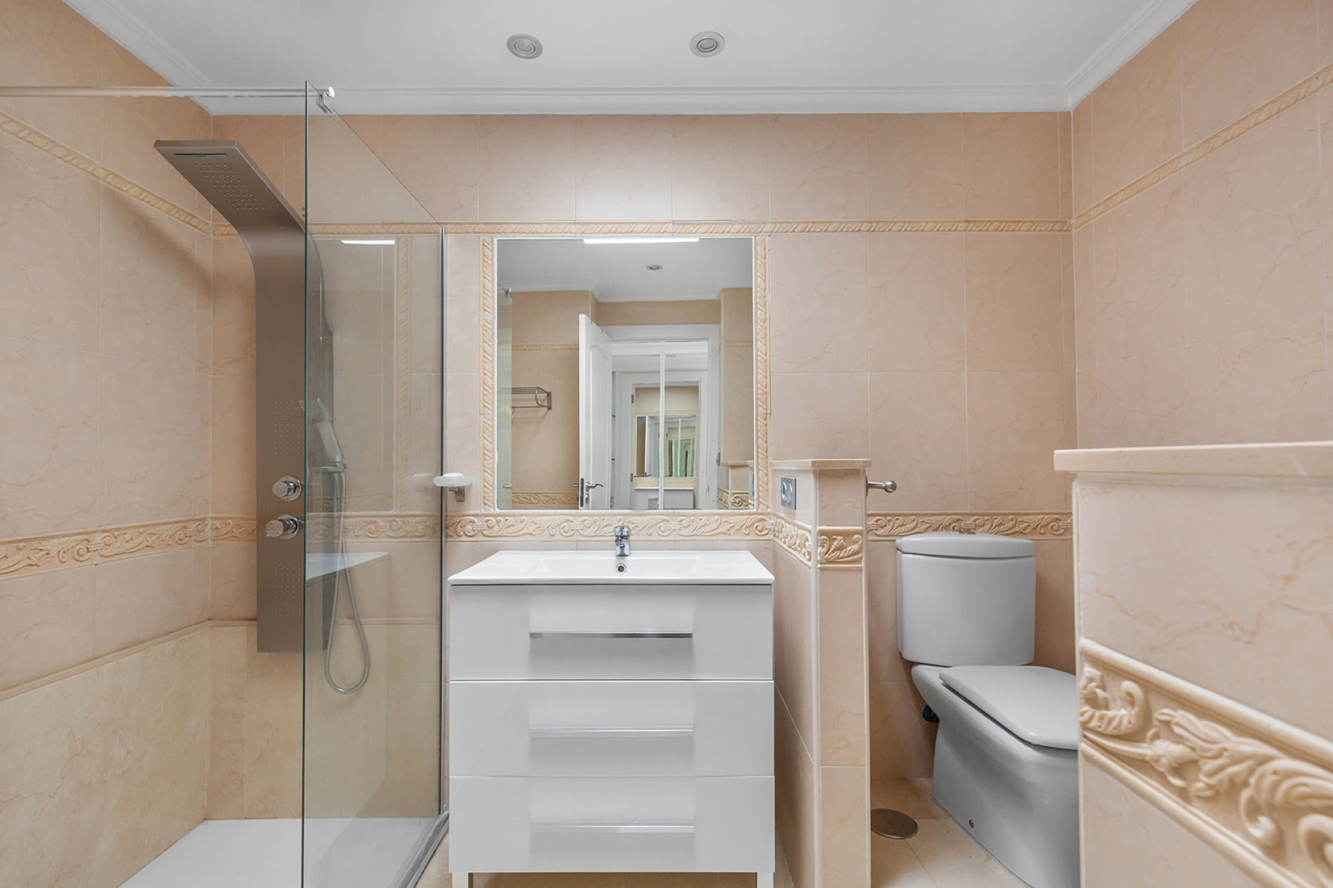 Reventa - Villa - Guardamar del Segura - El Raso