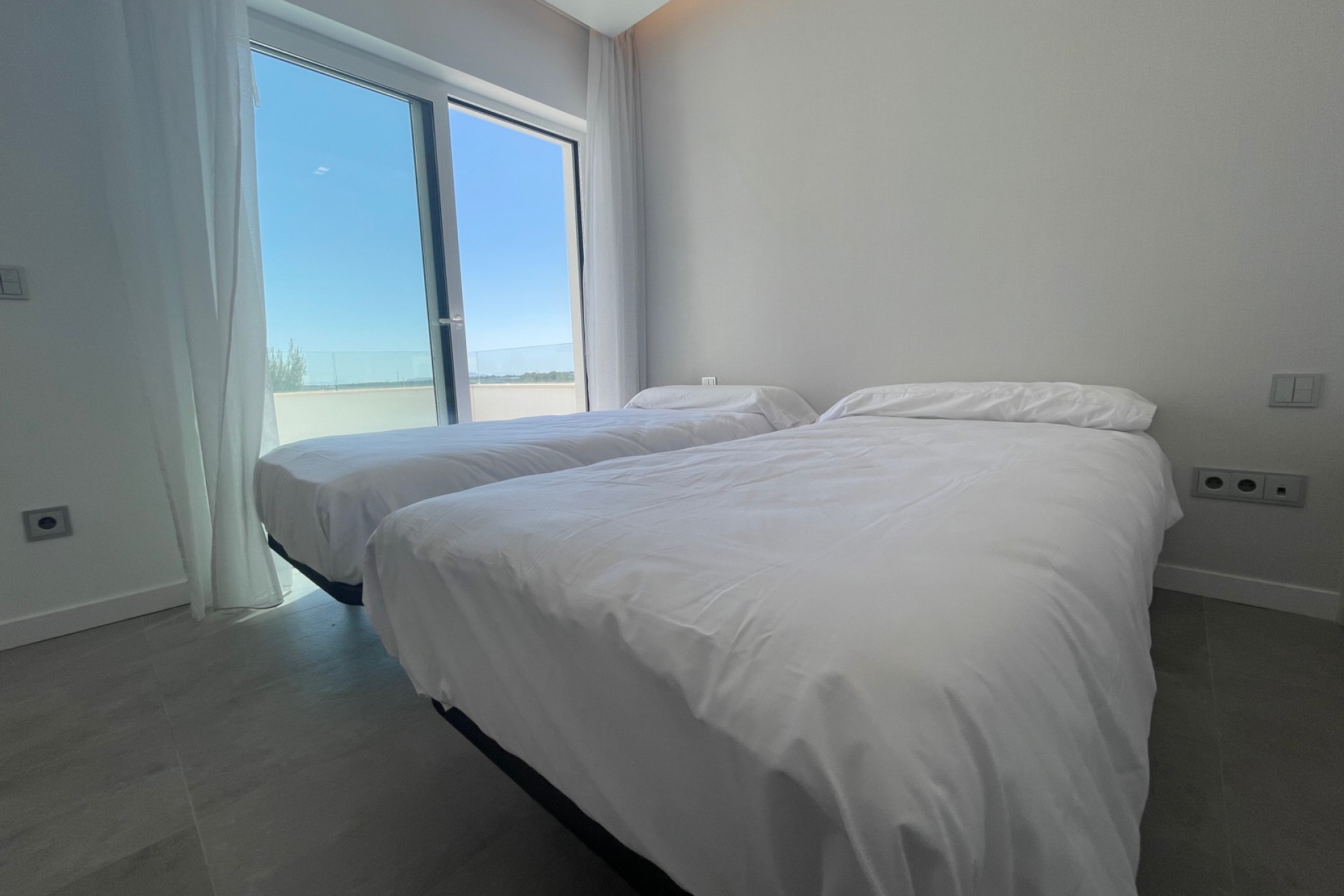 Reventa - Villa - LAS COLINAS GOLF RESORT