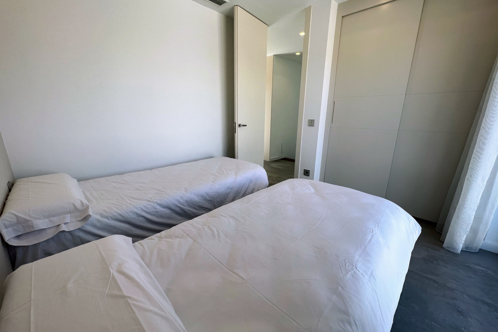 Reventa - Villa - LAS COLINAS GOLF RESORT