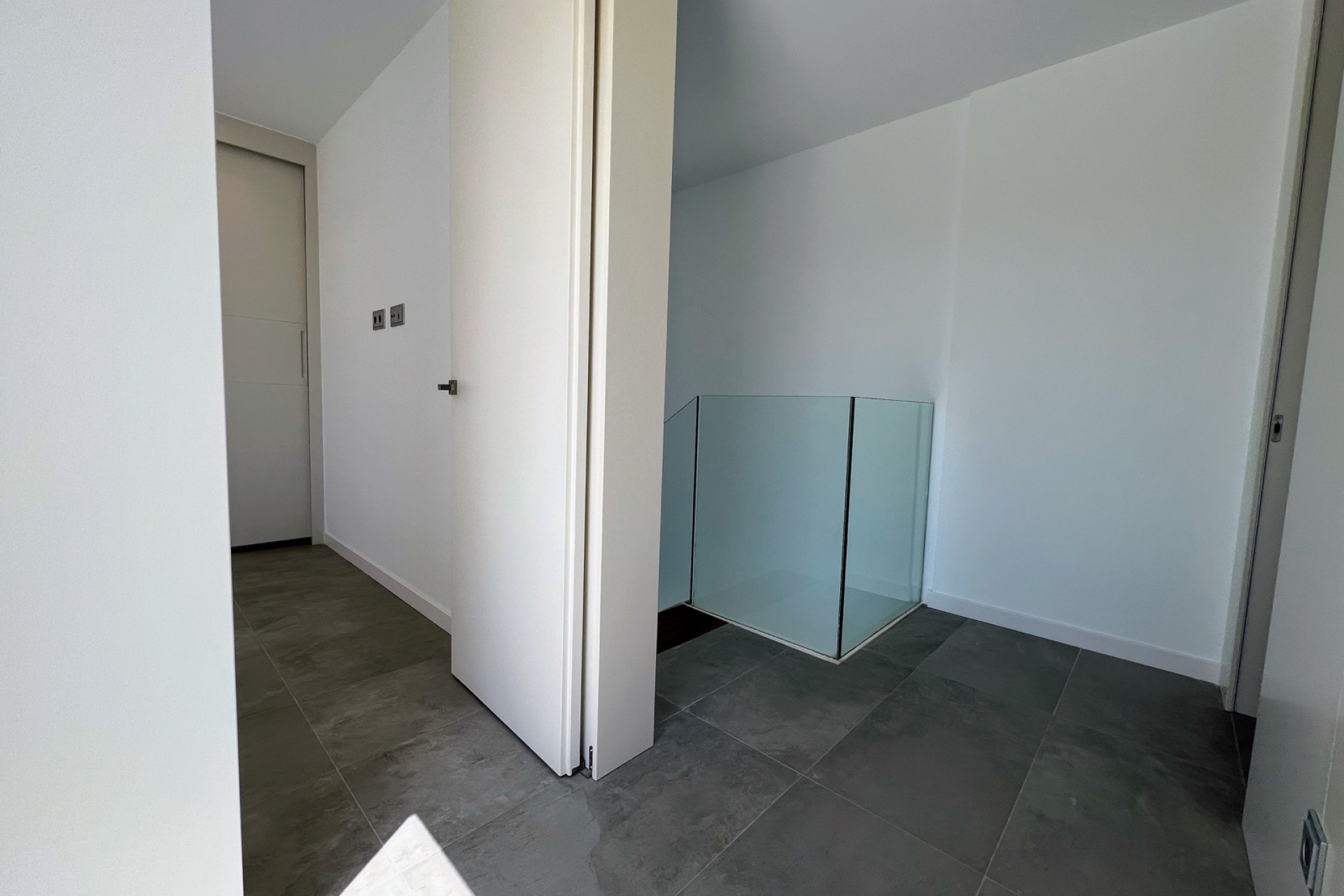 Reventa - Villa - LAS COLINAS GOLF RESORT