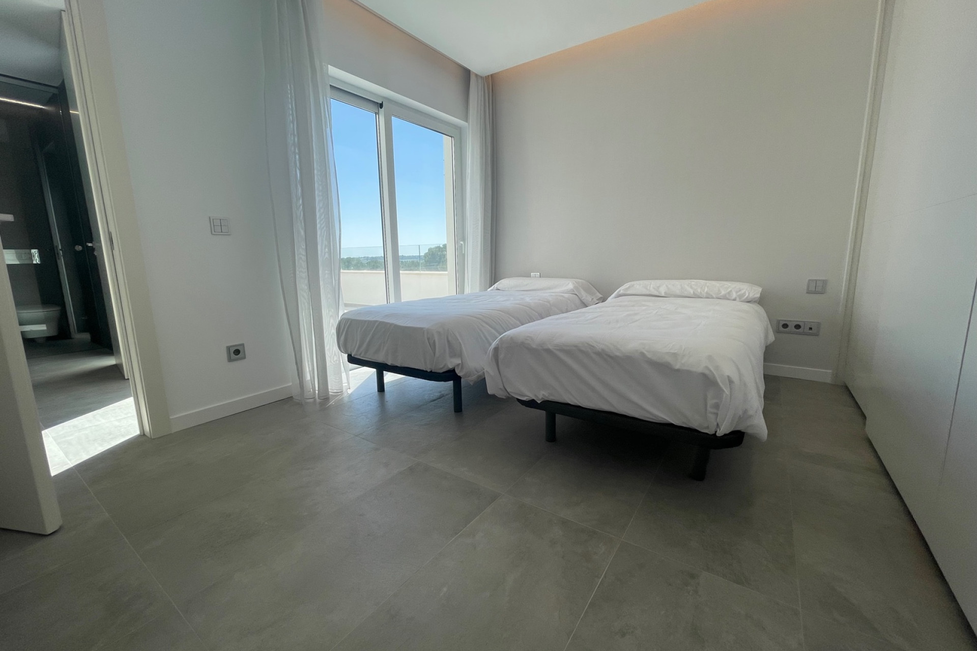 Reventa - Villa - LAS COLINAS GOLF RESORT