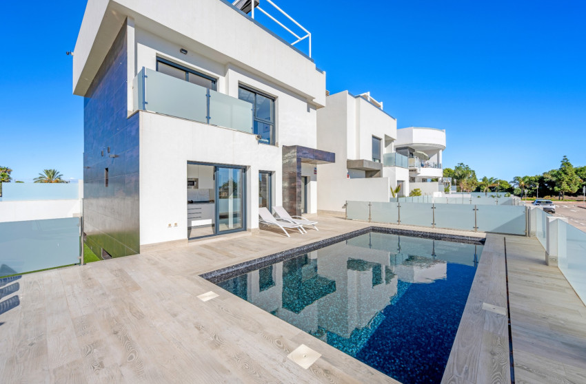 Reventa - Villa - Los Alcazares