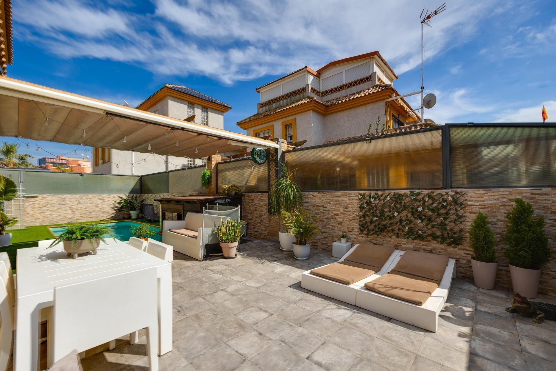 Reventa - Villa - Los Montesinos - Costa blanca sur