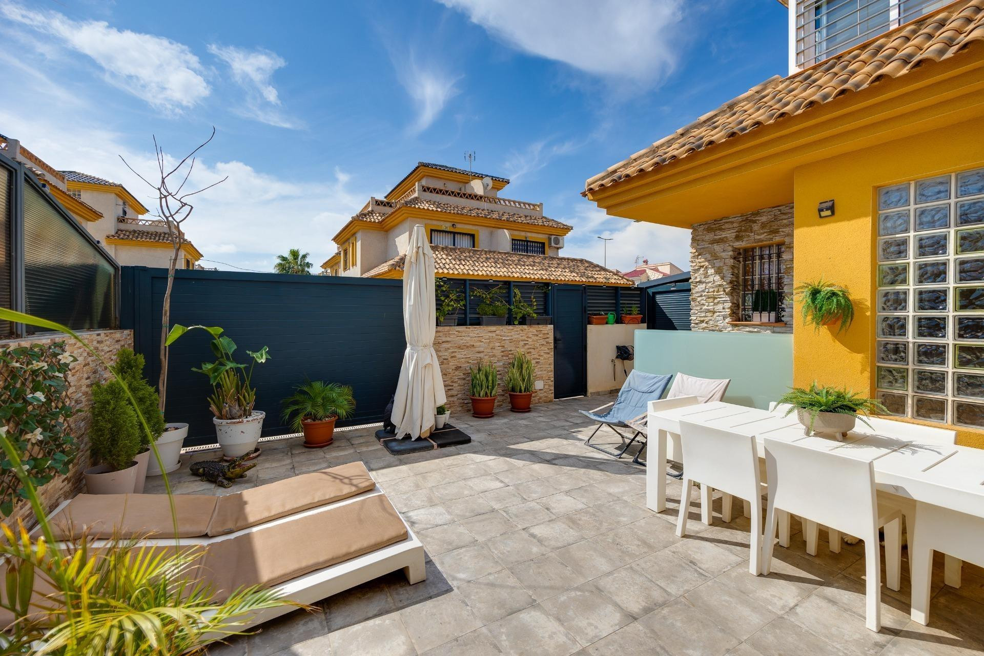 Reventa - Villa - Los Montesinos - Costa blanca sur