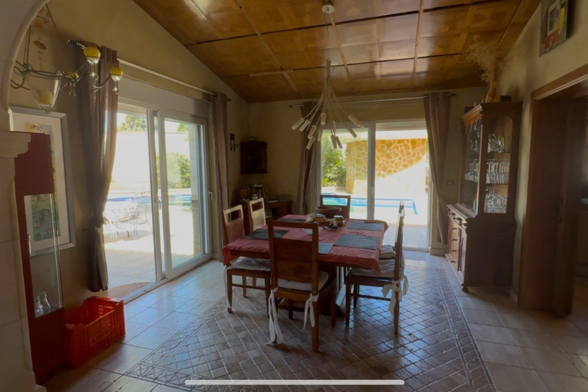 Reventa - Villa - Los Nietos - Nietos  Los