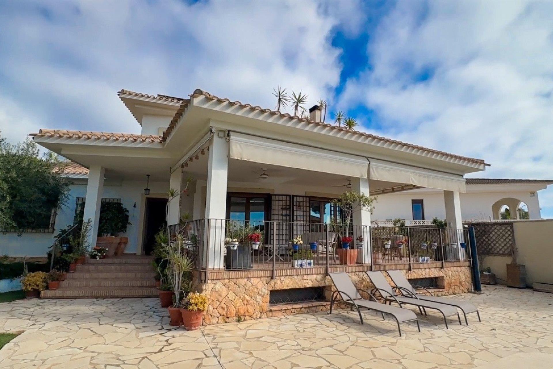 Reventa - Villa - Orihuela Costa - Campoamor