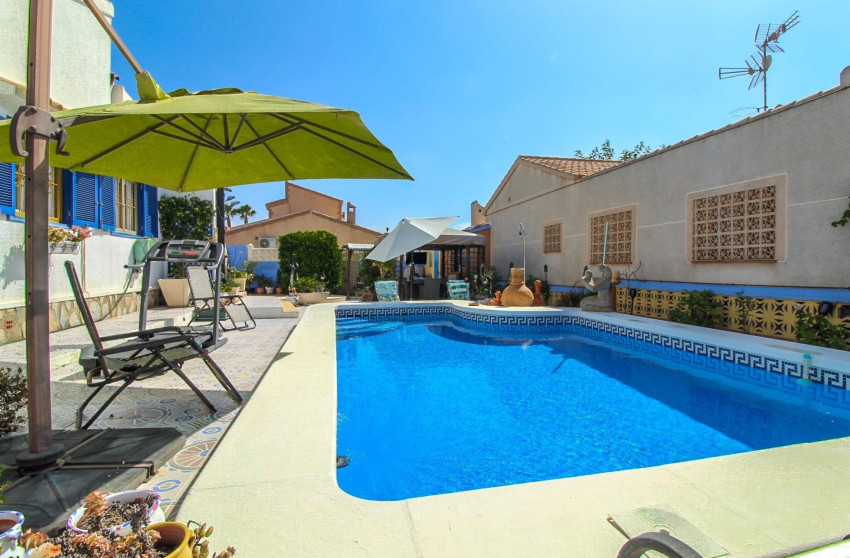 Reventa - Villa - Orihuela Costa - La Florida