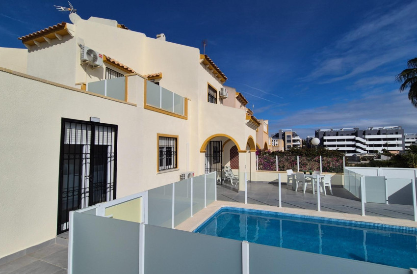 Reventa - Villa - Orihuela Costa - La Zenia