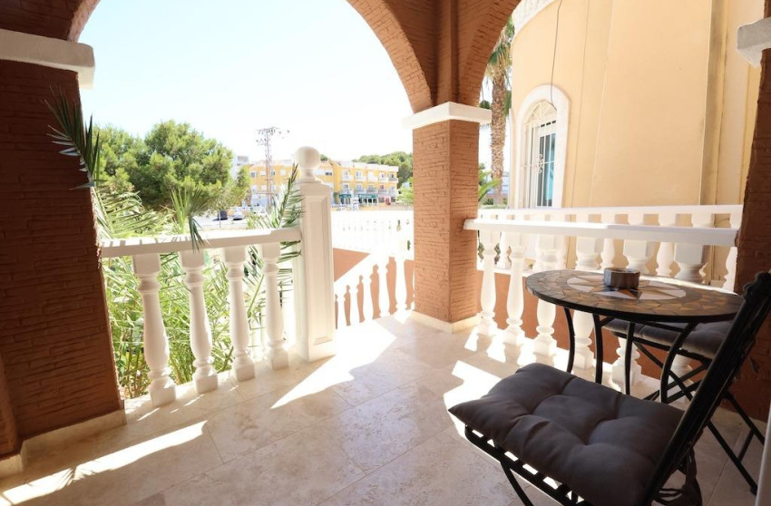 Reventa - Villa - Orihuela Costa - Las Filipinas
