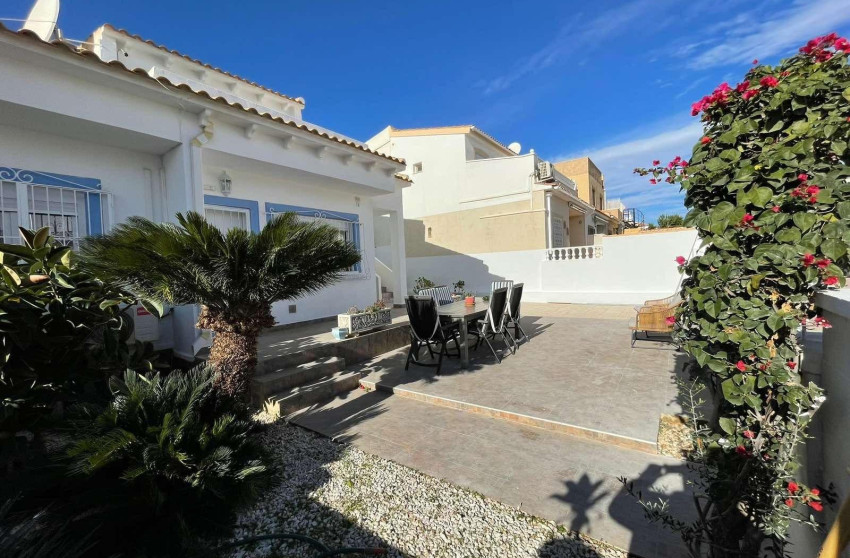 Reventa - Villa - Orihuela Costa - Las Mimosas