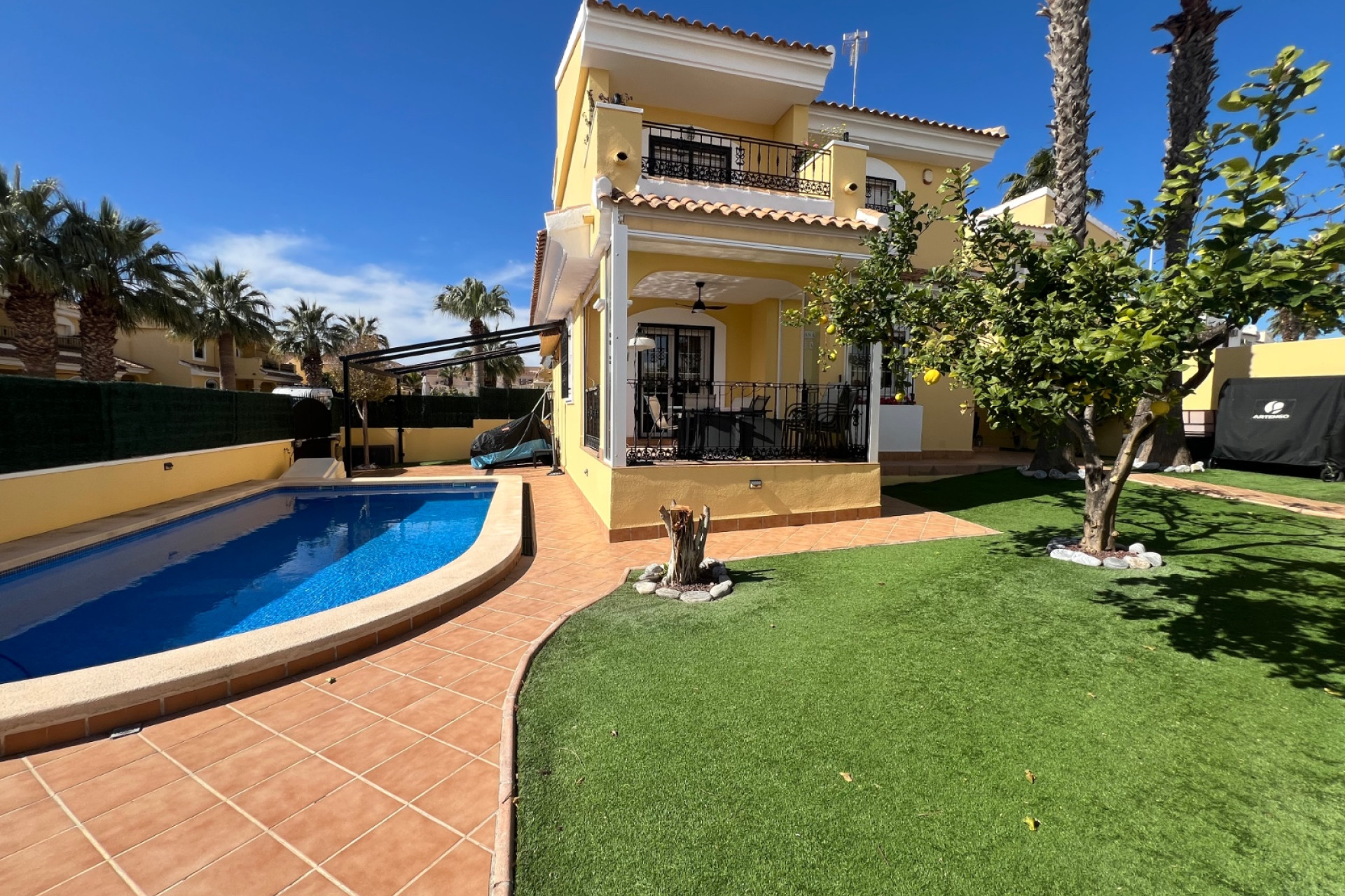 Reventa - Villa - Orihuela Costa - Los Dolses