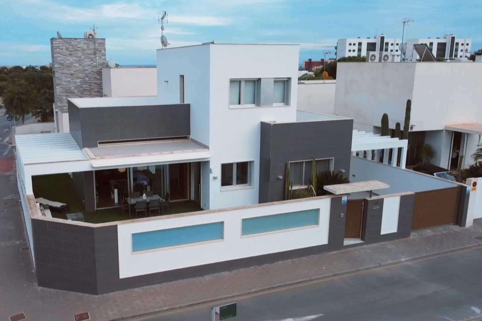 Reventa - Villa - Orihuela Costa - Mil Palmeras