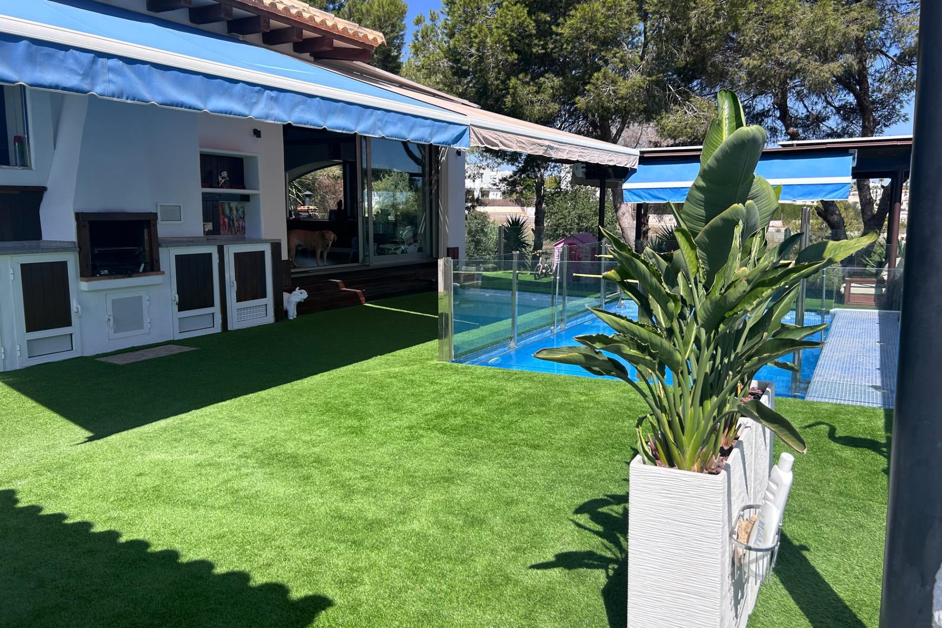 Reventa - Villa - Orihuela Costa - Montezenia