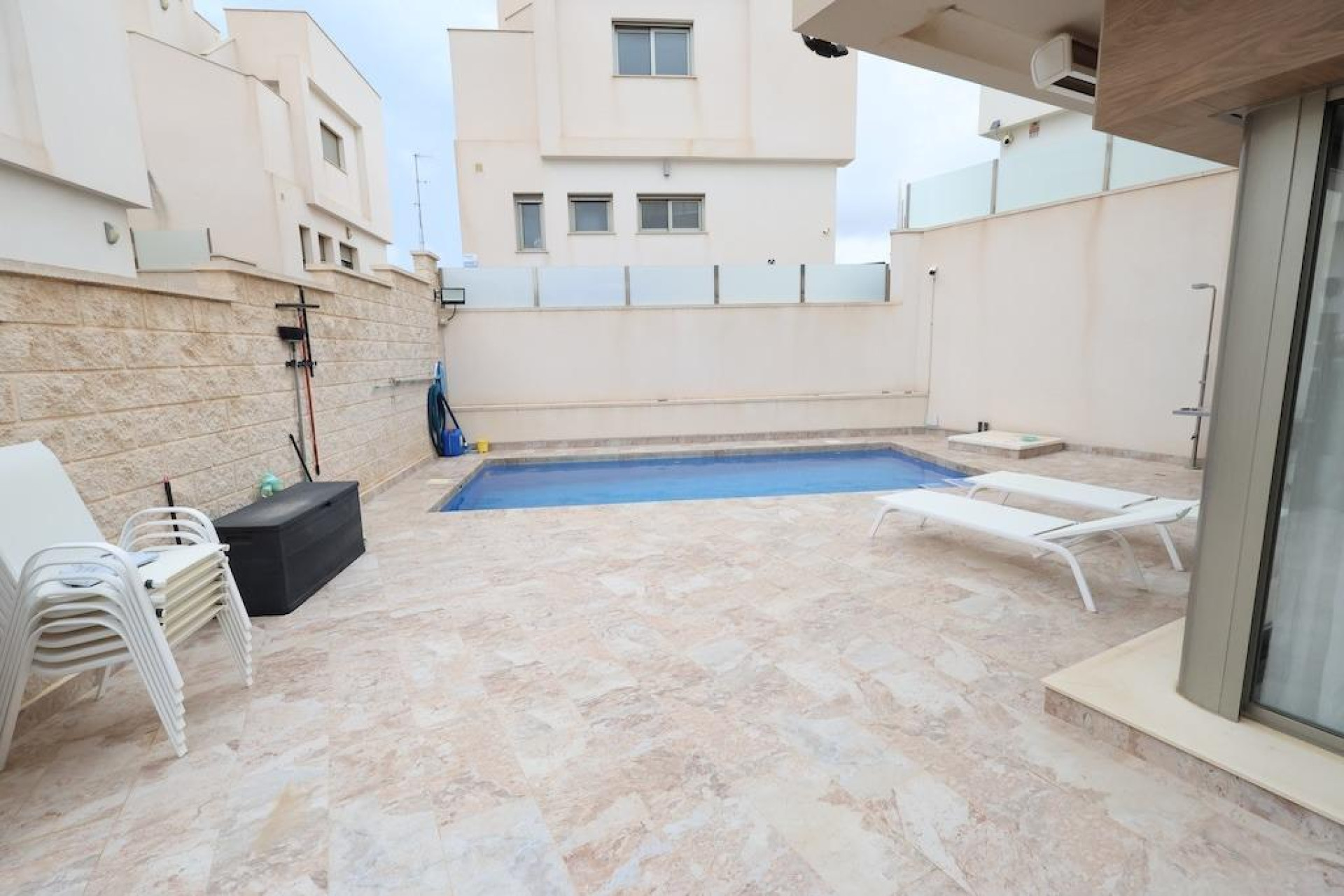 Reventa - Villa - Orihuela Costa - Villamartín-Las Filipinas