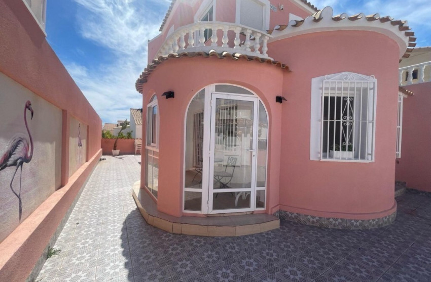 Reventa - Villa - Playa Flamenca