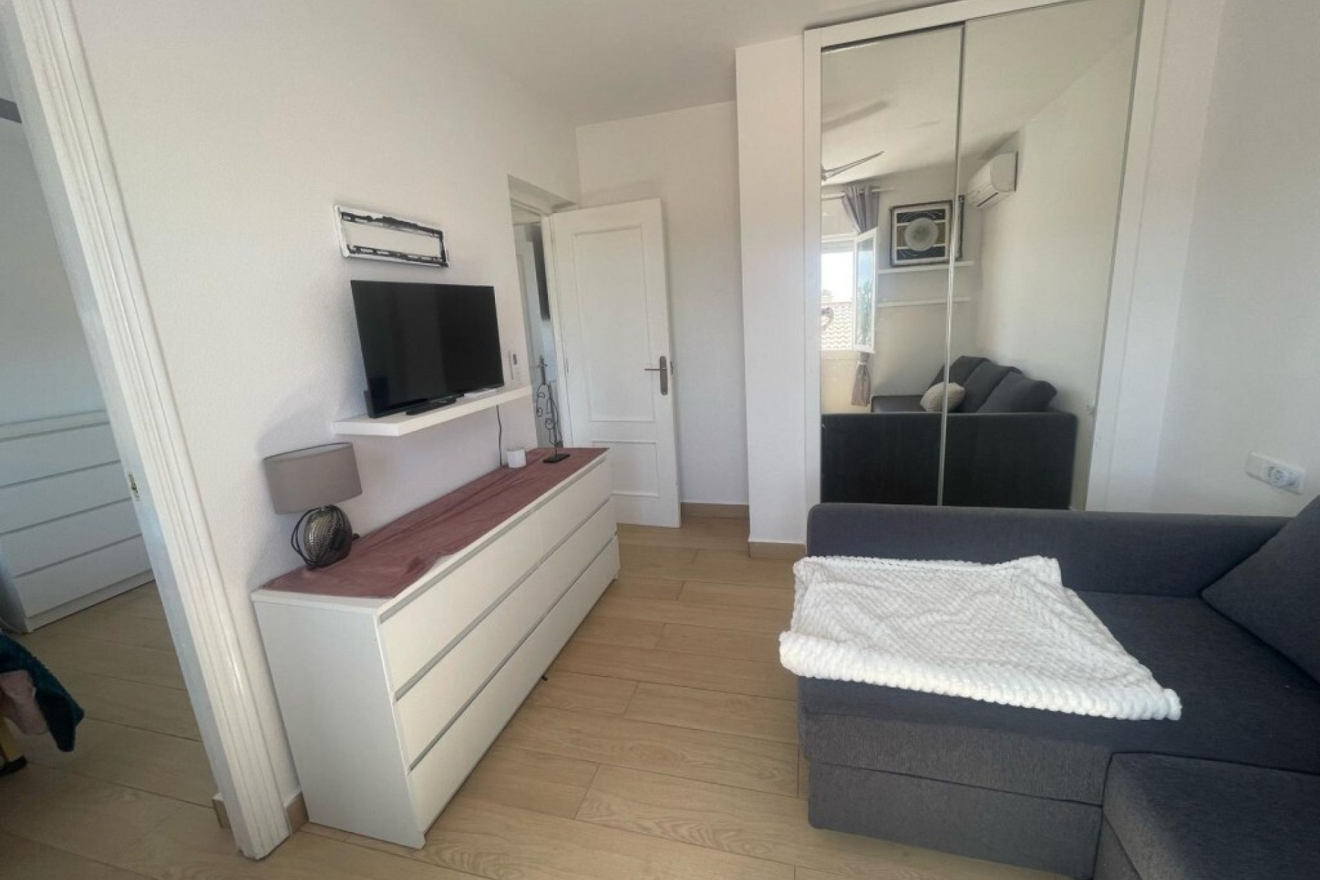 Reventa - Villa - Playa Flamenca