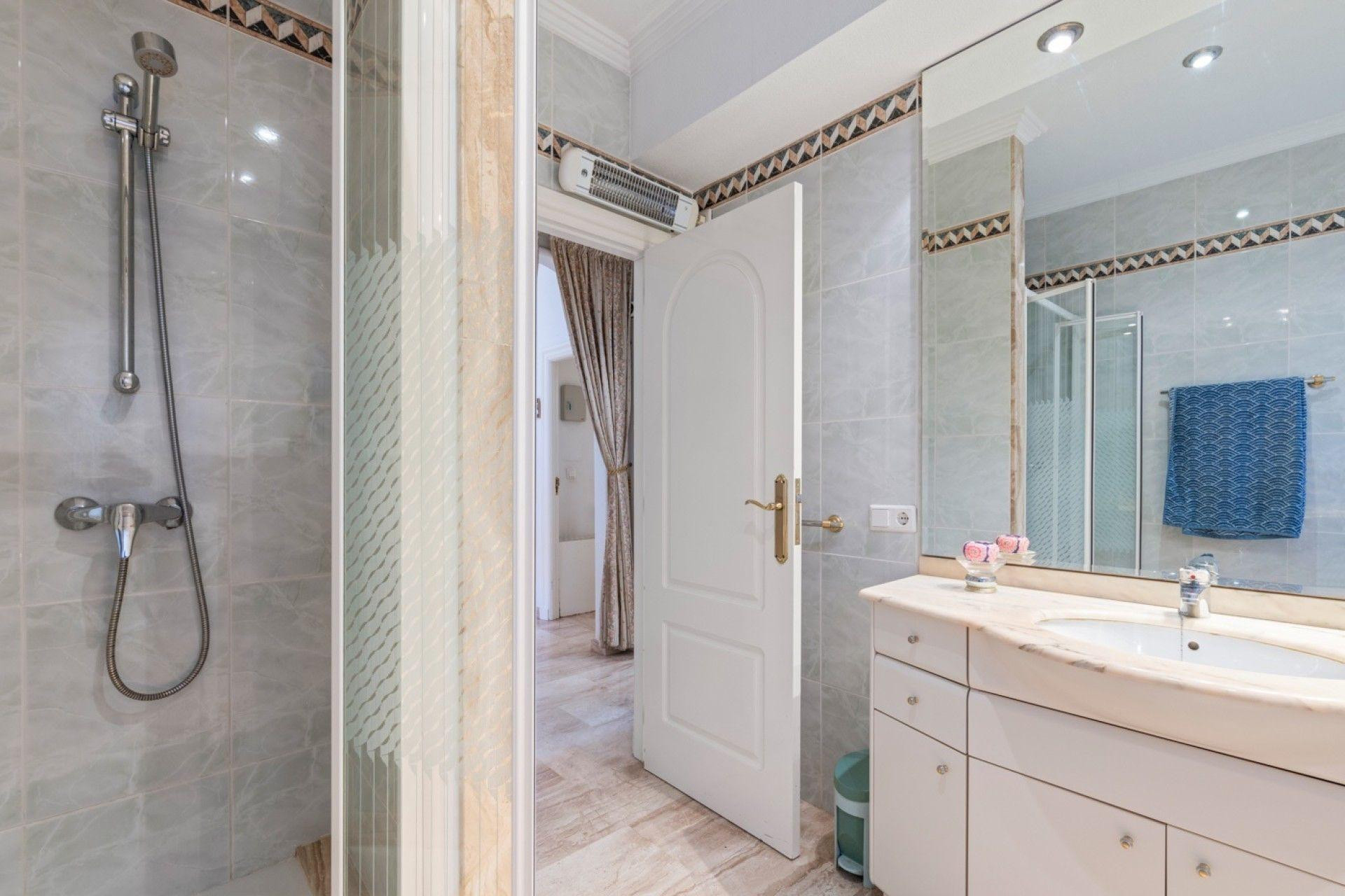 Reventa - Villa - Rojales - Centro de la Ciudad Quesada