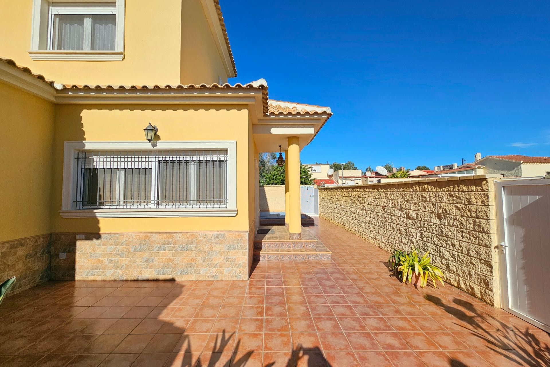 Reventa - Villa - San Fulgencio - San fulgencio pueblo