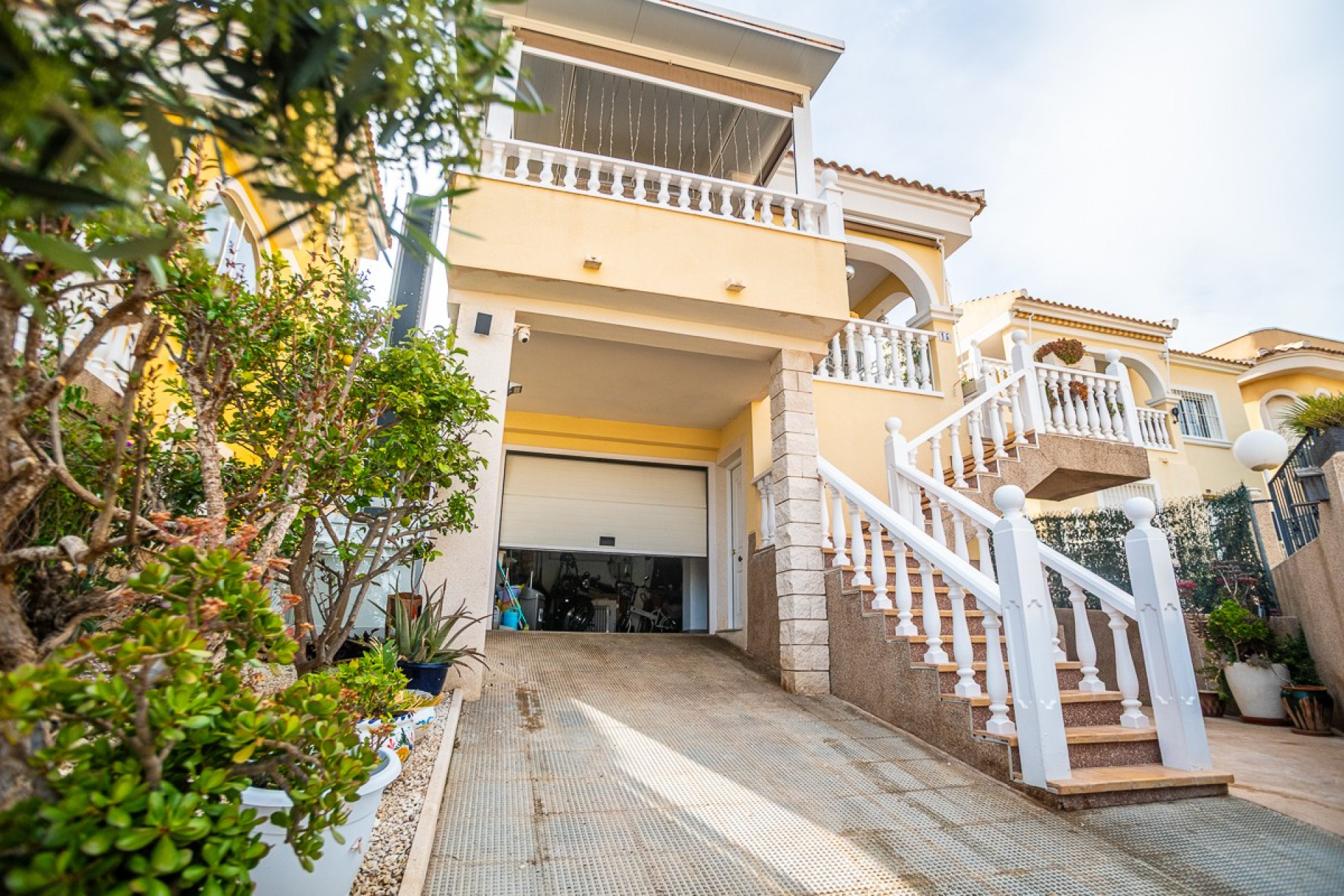 Reventa - Villa - San Fulgencio - urb.la marina