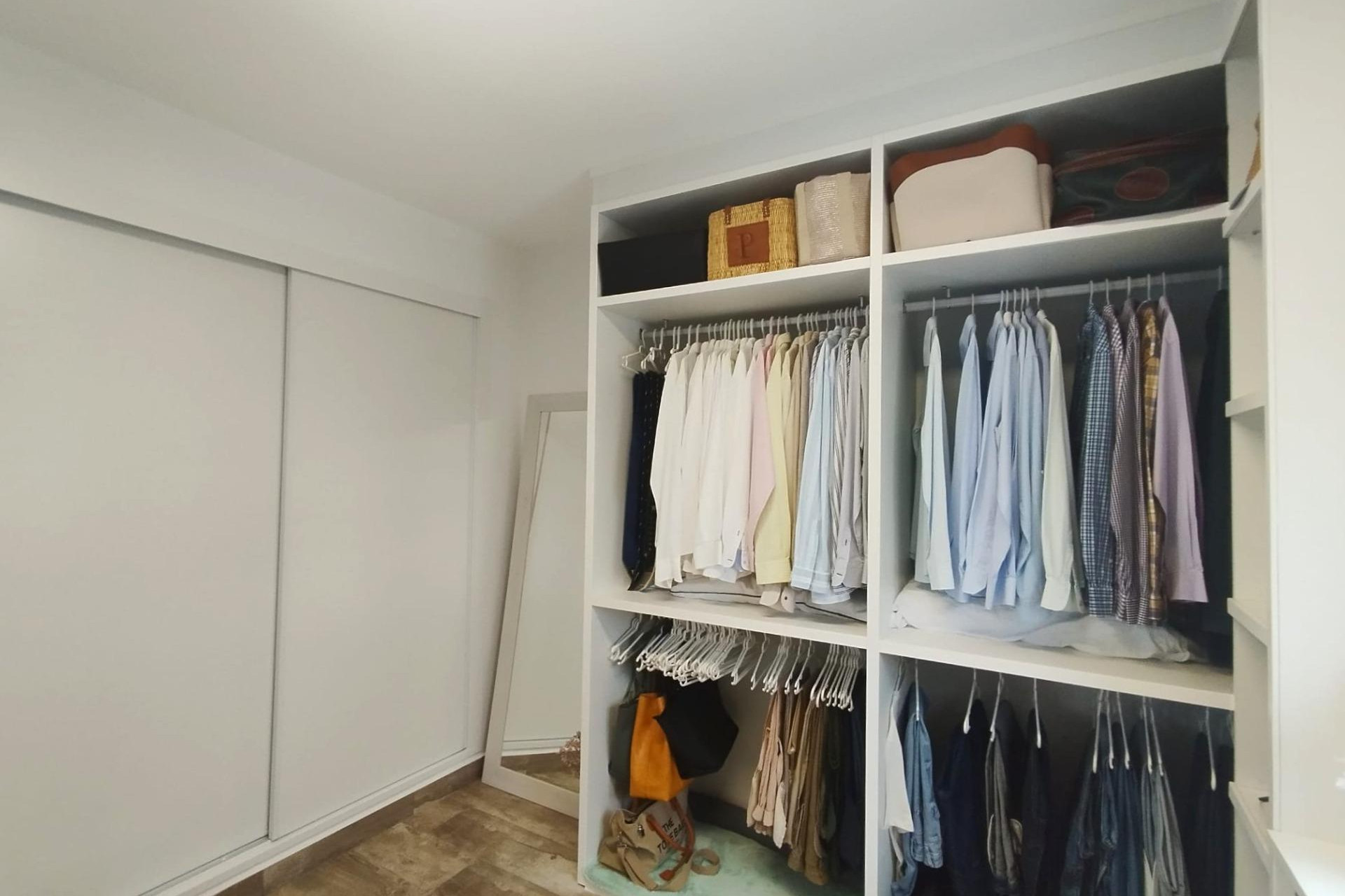 Reventa - Villa - San Miguel de Salinas - Las filipinas