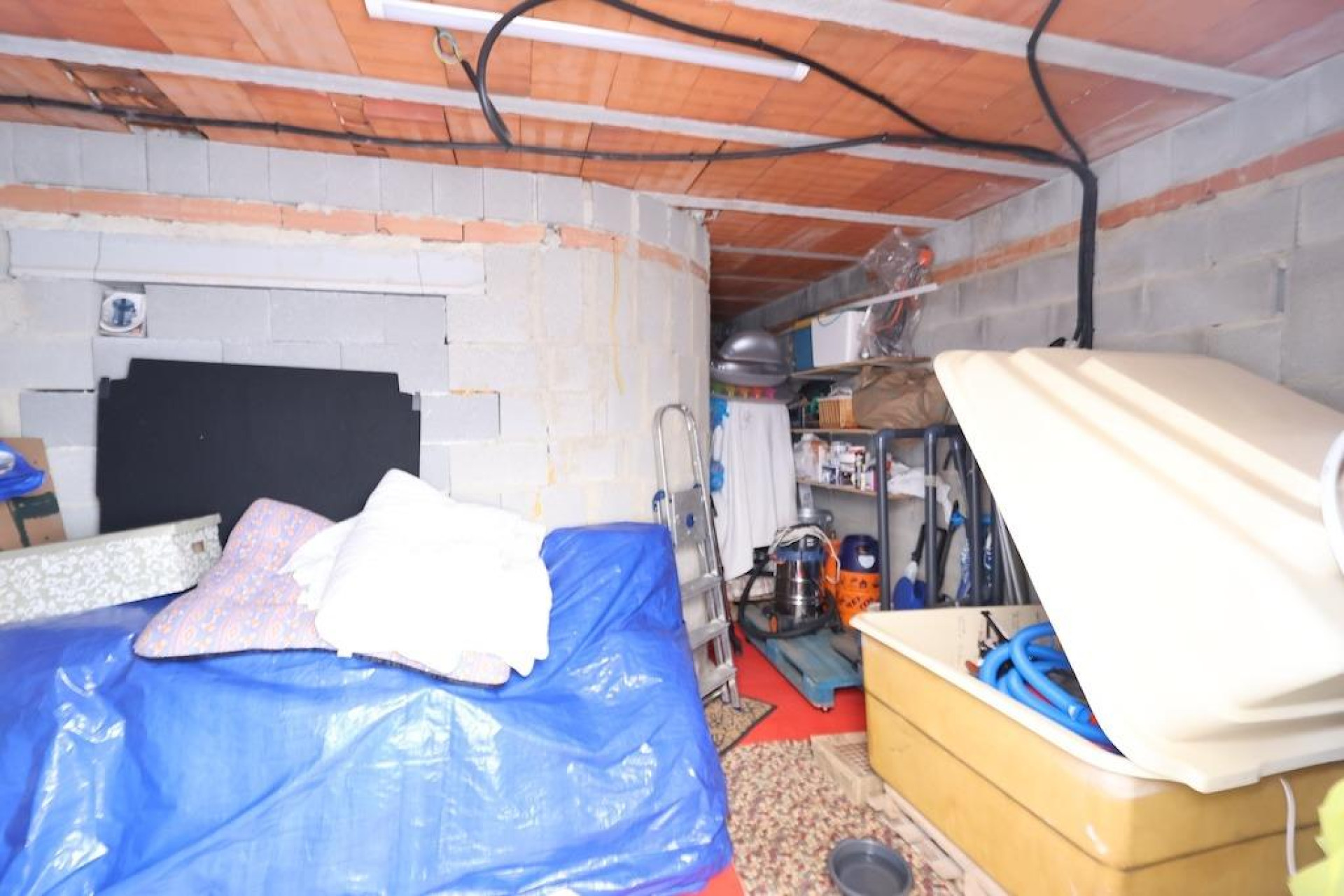 Reventa - Villa - San Miguel de Salinas - Las filipinas