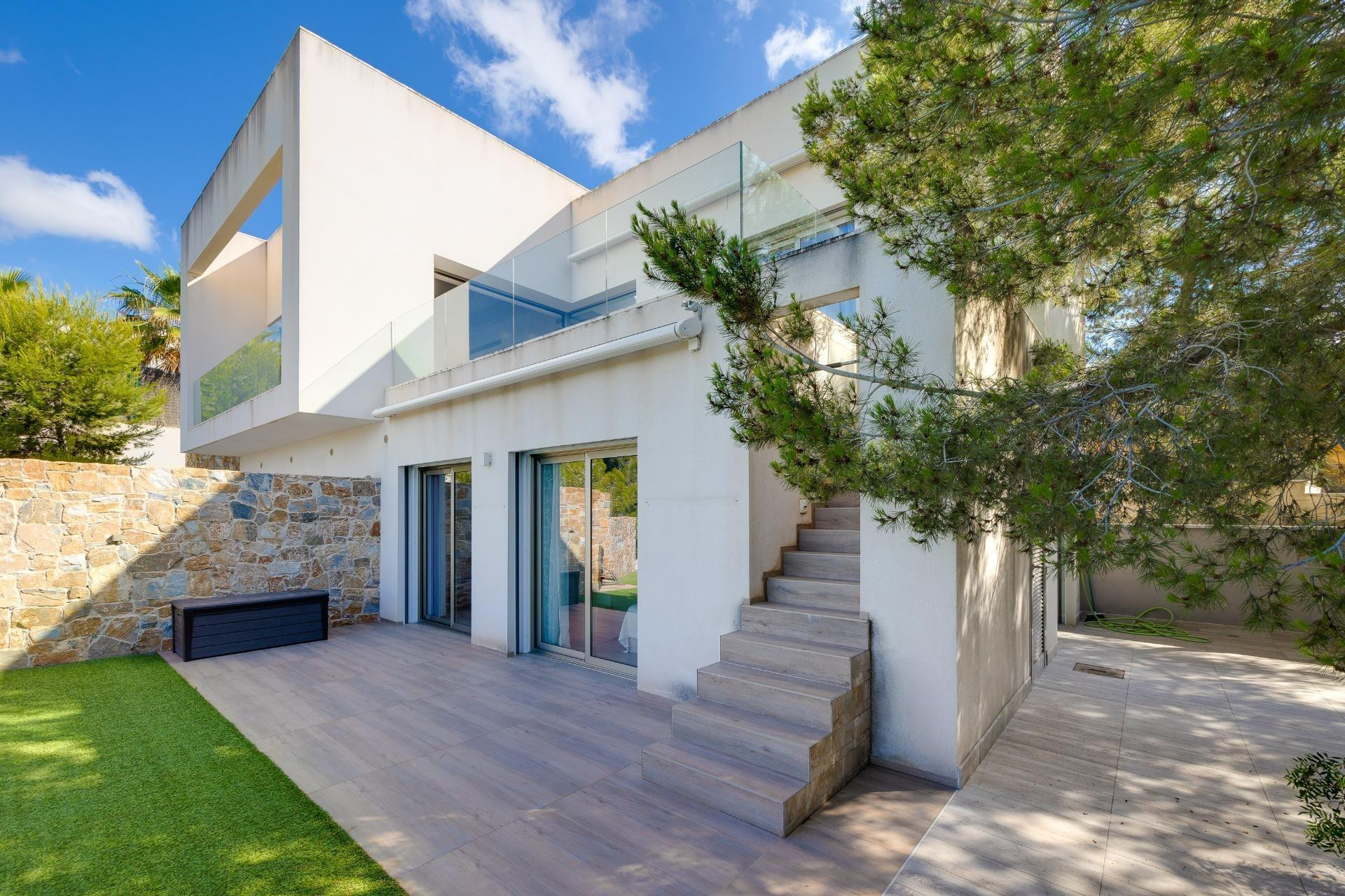 Reventa - Villa - San Miguel de Salinas - Pueblo 9